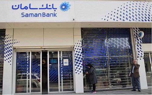 دیدار فعالان صنعت دارو با مدیران بانک سامان در نمایشگاه فارمکس